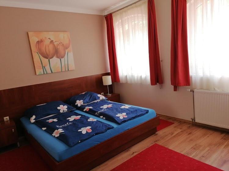 Family SIESTA Sóstó Bed and Breakfast Nyíregyháza Exterior foto